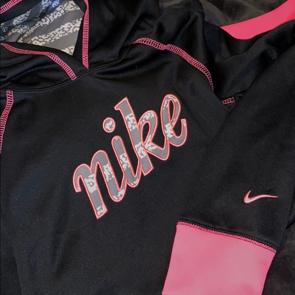 Nike Girls Therma-Fit Hoodie